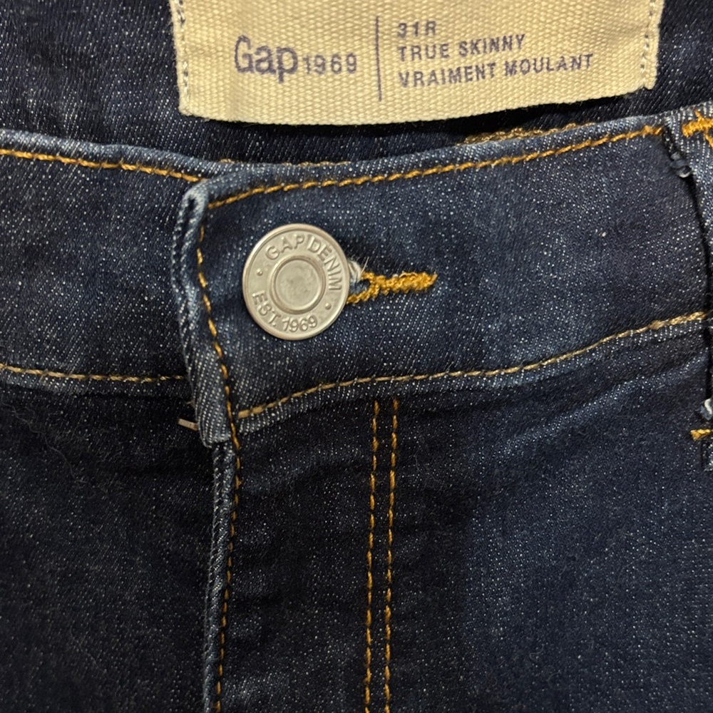 GAP Women’s Dark Indigo True Skinny Jeans 31R